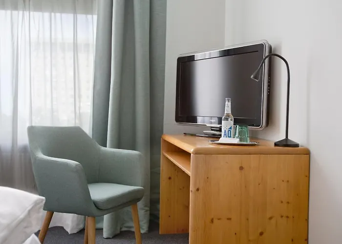 Rotkreuzplatz Hotel München