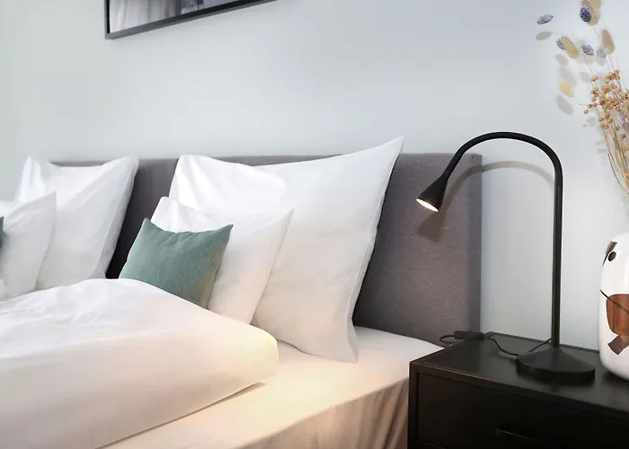 Rotkreuzplatz Hotel München