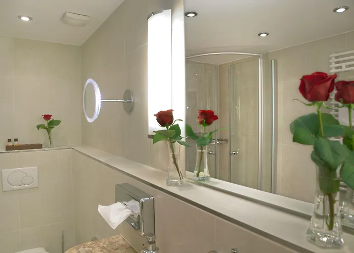 Hotel Rotkreuzplatz München